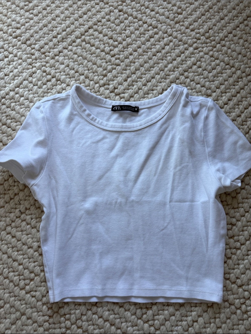 ZARA White Cropped Crew Neck Tee